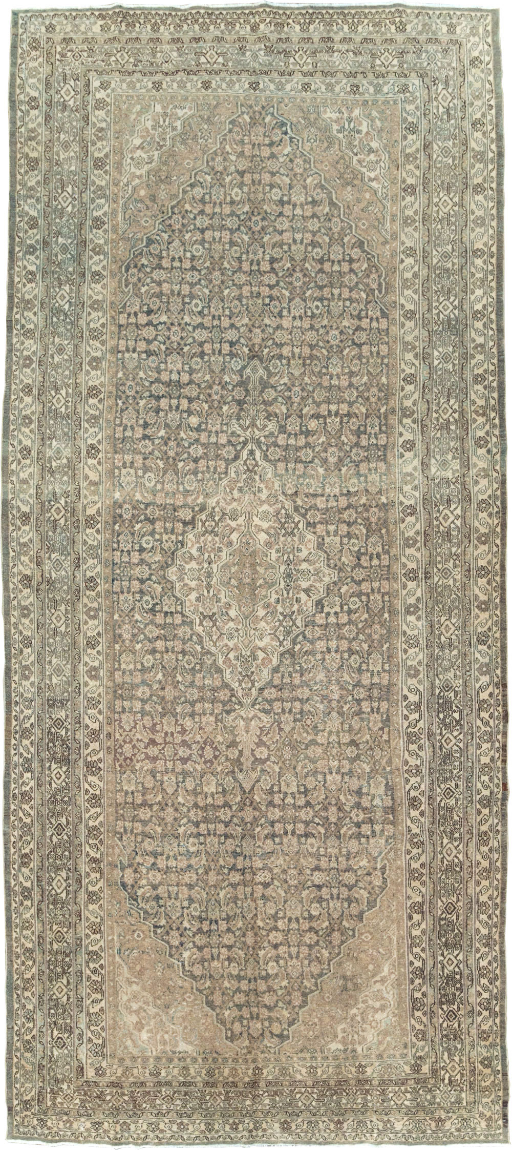 Antique Bibikabad Gallery Carpet, No.22357 - Gss