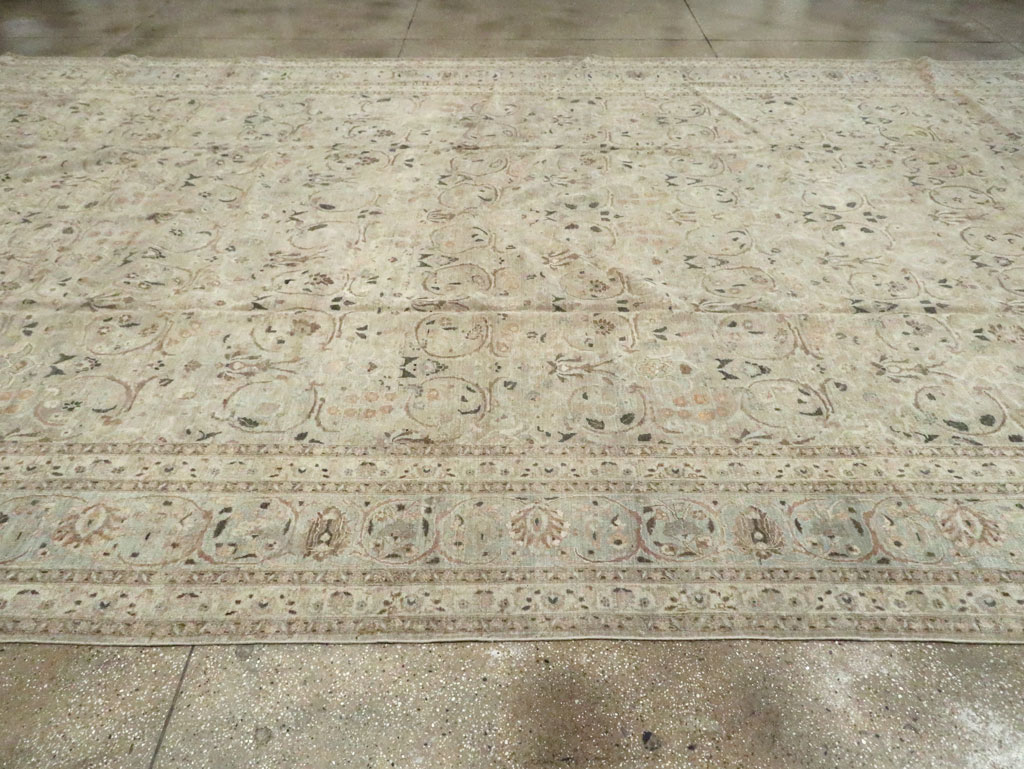 Antique Persian Tabriz Carpet, No.22375 - Gss
