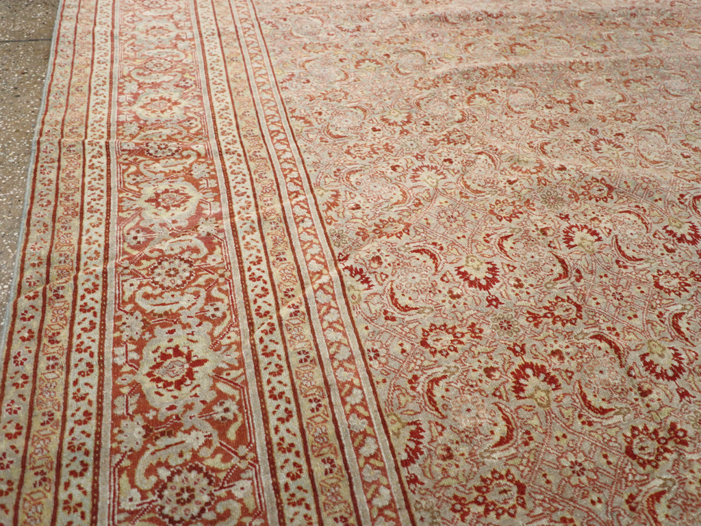 Antique Persian Tabriz Carpet, No.22377 - Gss