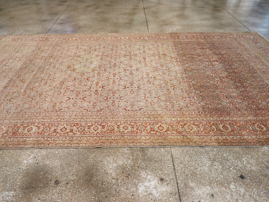 Antique Persian Tabriz Carpet, No.22377 - Gss