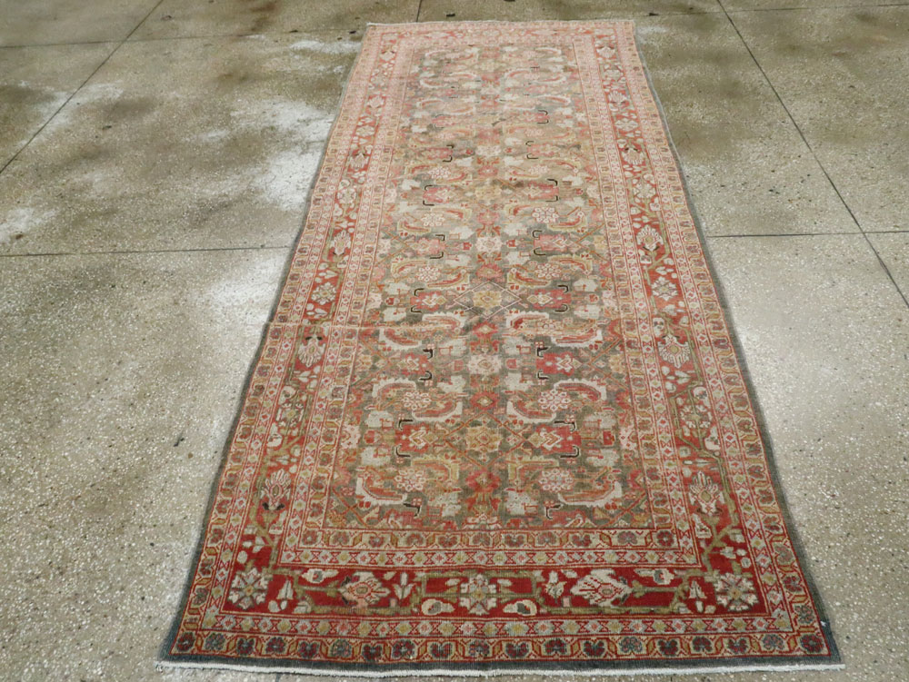 Antique Persian Mahal Rug, No.22392 - Gss