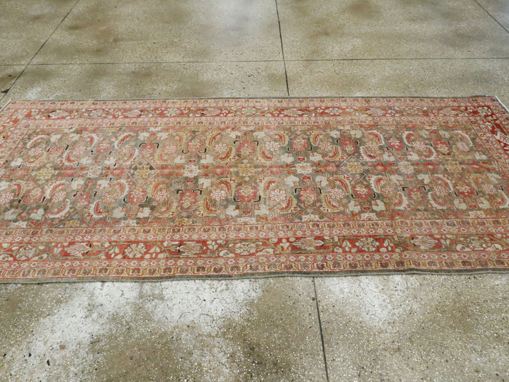 Antique Persian Mahal Rug, No.22392 - Gss