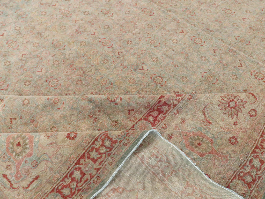 Antique Persian Tabriz Carpet, No.22419 - Gss