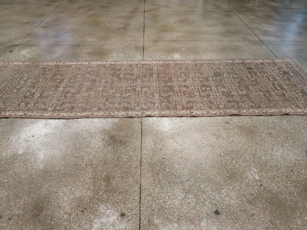 Vintage Persian Malayer Long Runner, No.22459 - Gss