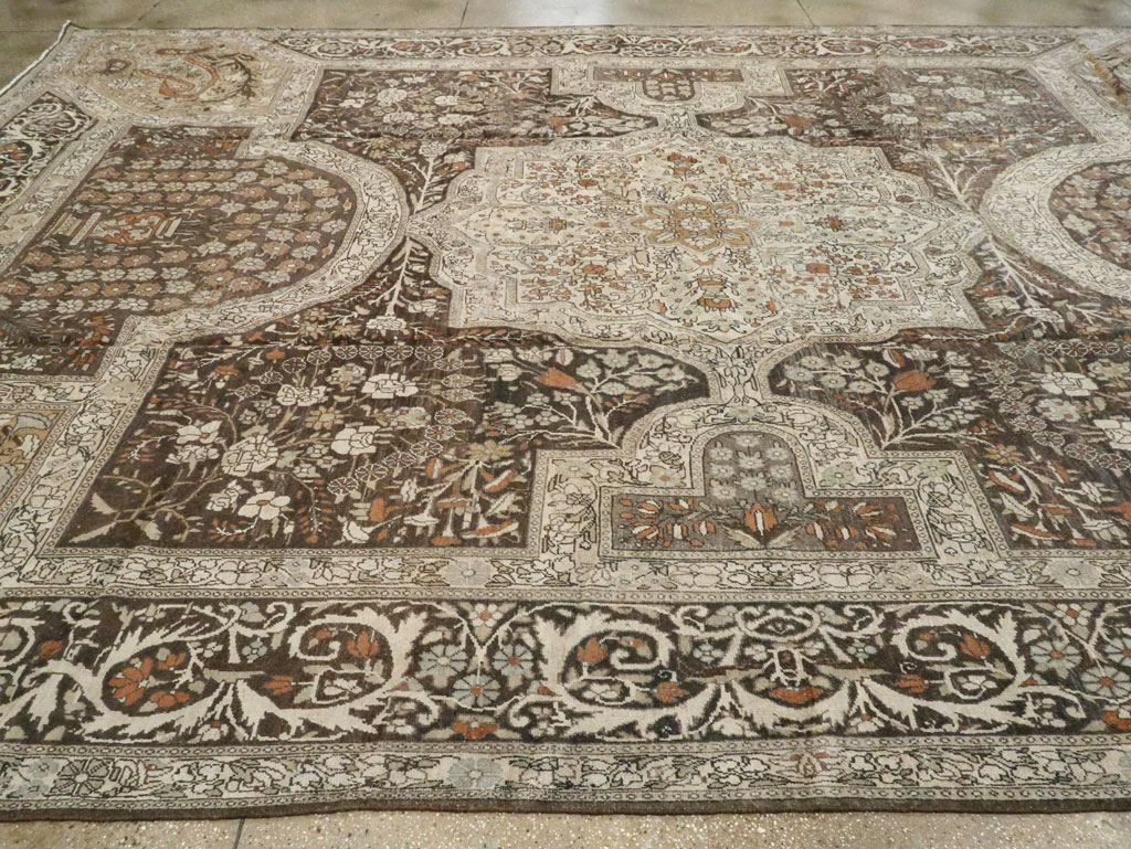 Antique Persian Yazd Carpet, No.22473 - Gss