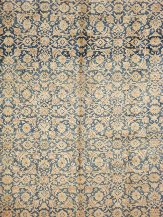 Antique Persian Mahal Carpet, No.22475 - Gss
