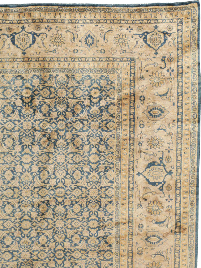 Antique Persian Mahal Carpet, No.22475 - Gss