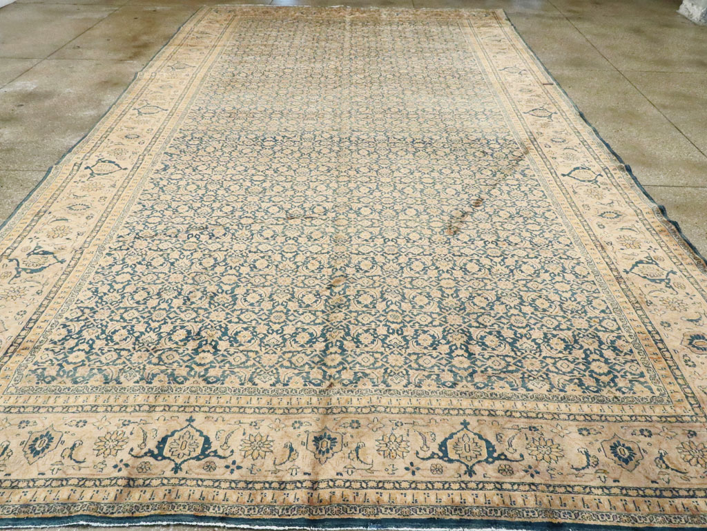 Antique Persian Mahal Carpet, No.22475 - Gss