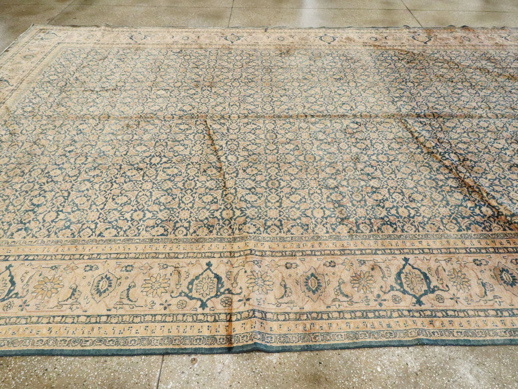Antique Persian Mahal Carpet, No.22475 - Gss