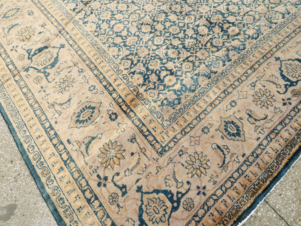 Antique Persian Mahal Carpet, No.22475 - Gss