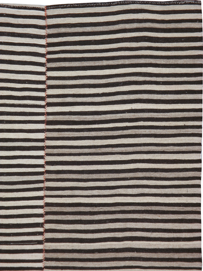 Vintage Persian Flatweave Kilim Gallery Rug, No.22485 - Gss