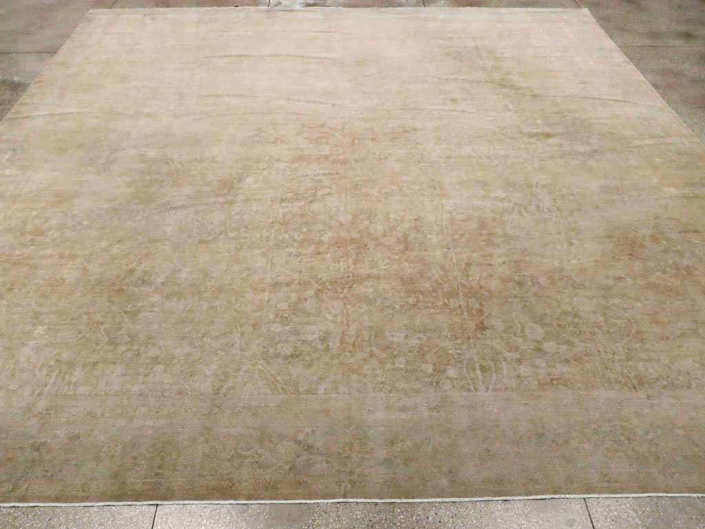 Antique Indian Lahore Carpet, No.22526 - Gss