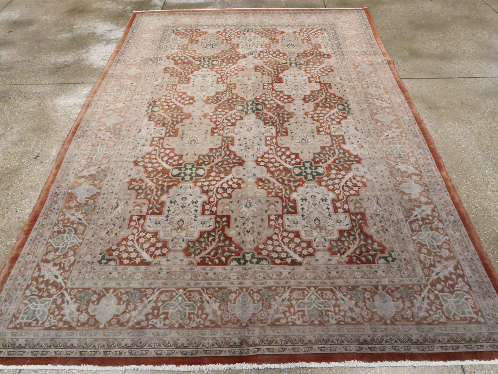 Vintage Persian Tabriz Carpet, No.22528 - Gss
