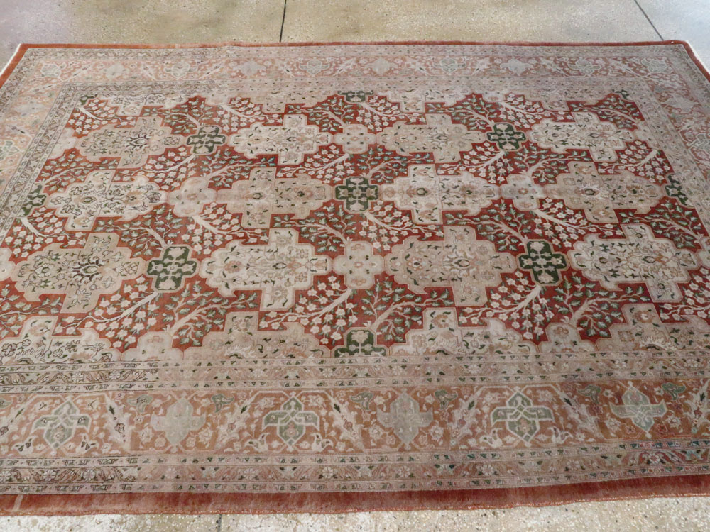 Vintage Persian Tabriz Carpet, No.22528 - Gss