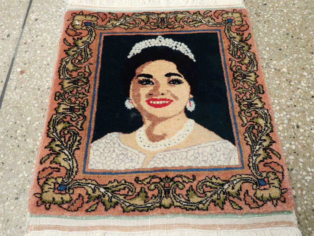 Vintage Persian Tabriz Pictorial Rug, No.22590 - Gss