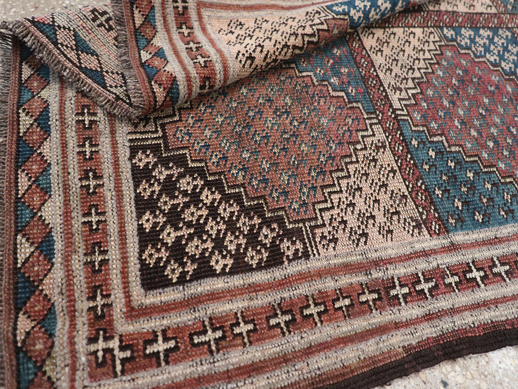 Antique Central Asia Turkoman Throw Rug, No.22598 - Gss