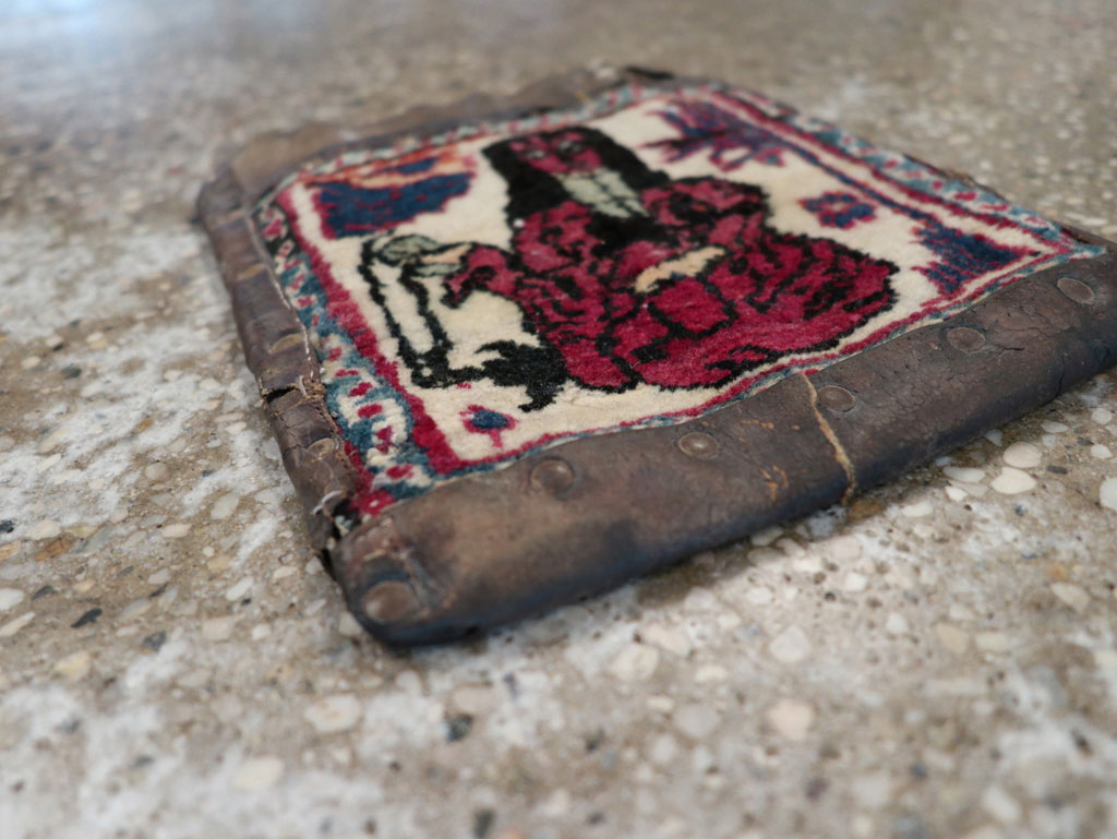 Antique Persian Mashad Pictorial Bag, No.22612 - Gss