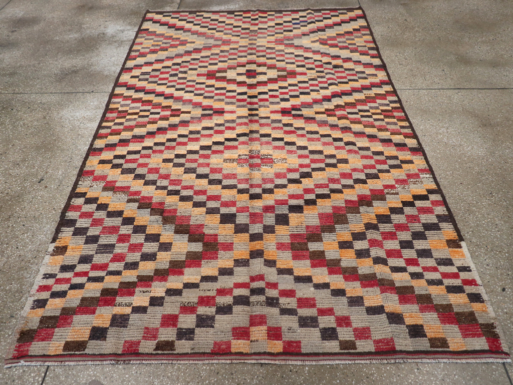 Vintage Turkish Anatolian Accent Rug, No.22644 - Gss