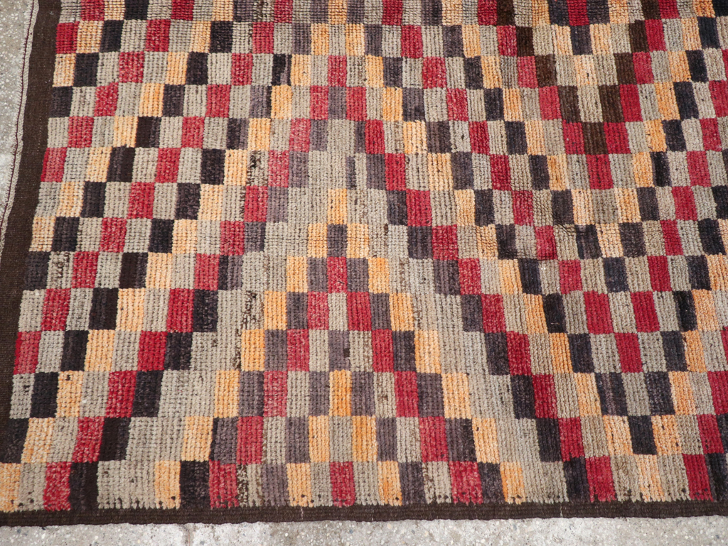 Vintage Turkish Anatolian Accent Rug, No.22644 - Gss