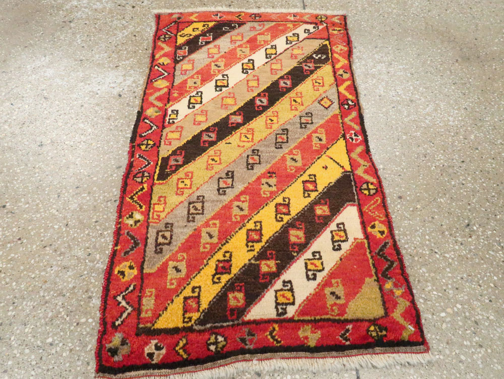 Vintage Turkish Anatolian Rug, No.22648 - Gss