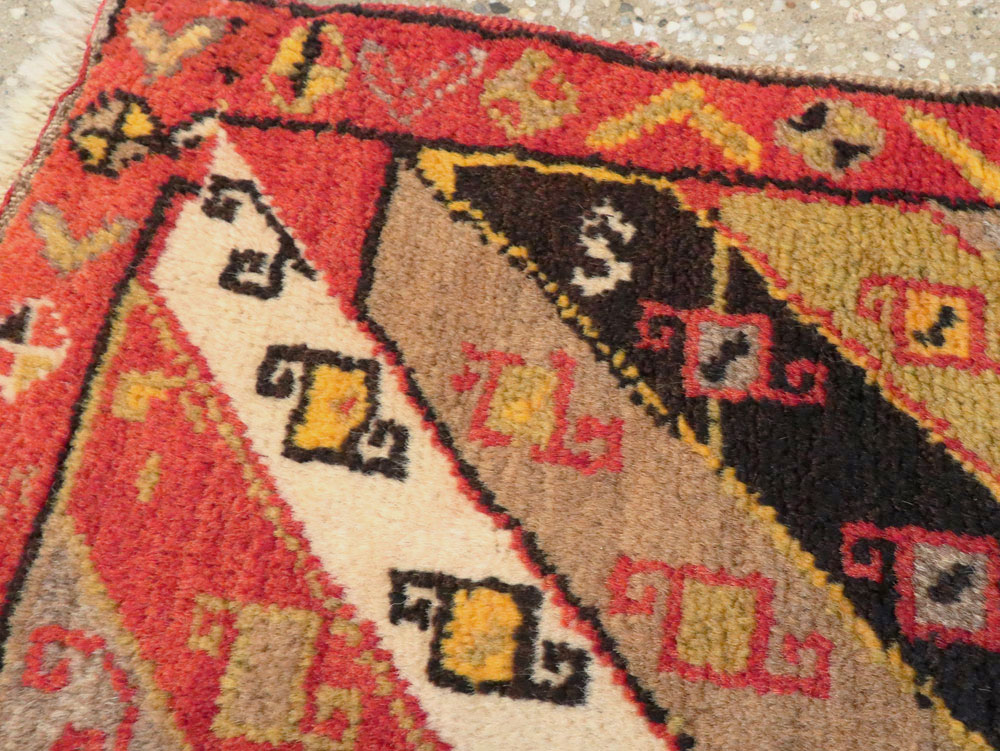 Vintage Turkish Anatolian Rug, No.22648 - Gss