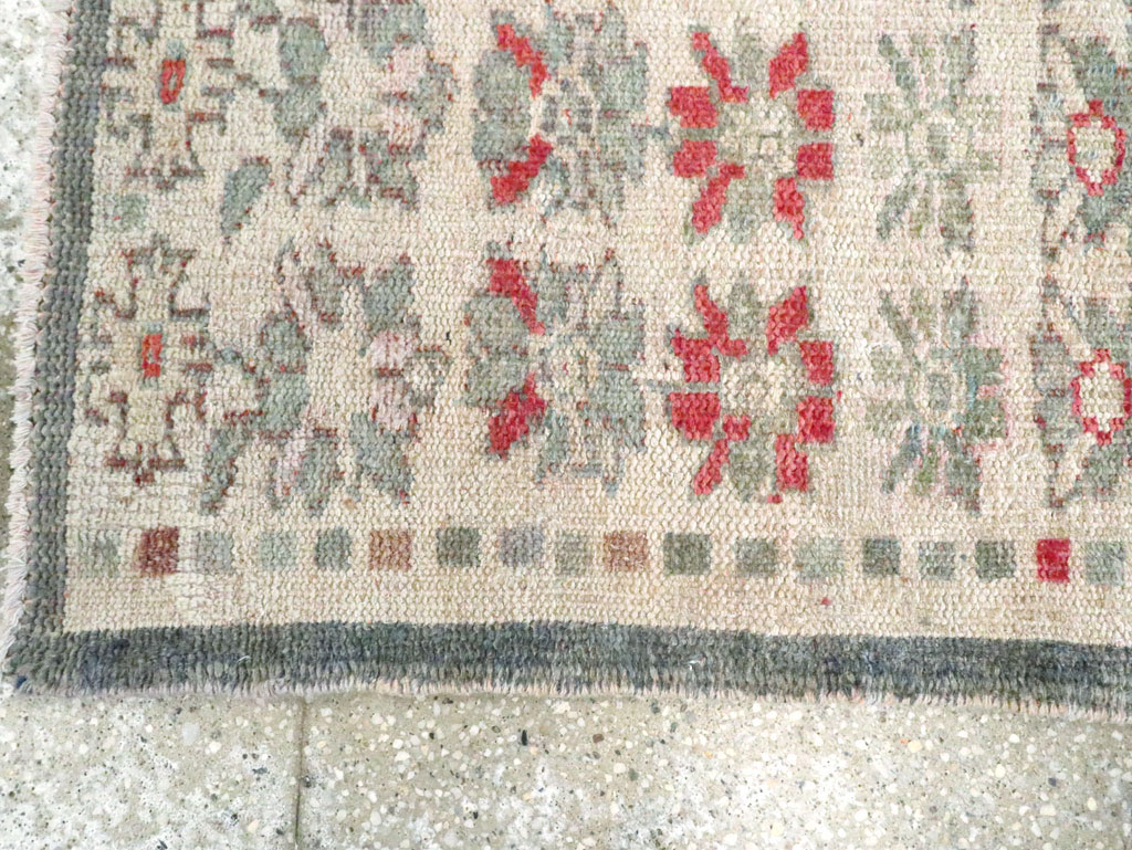 Vintage Turkish Anatolian Throw Rug, No.22649 - Gss
