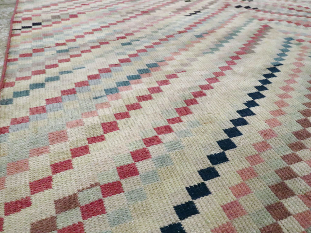 Vintage Turkish Anatolian Gallery Carpet, No.22658 - Gss