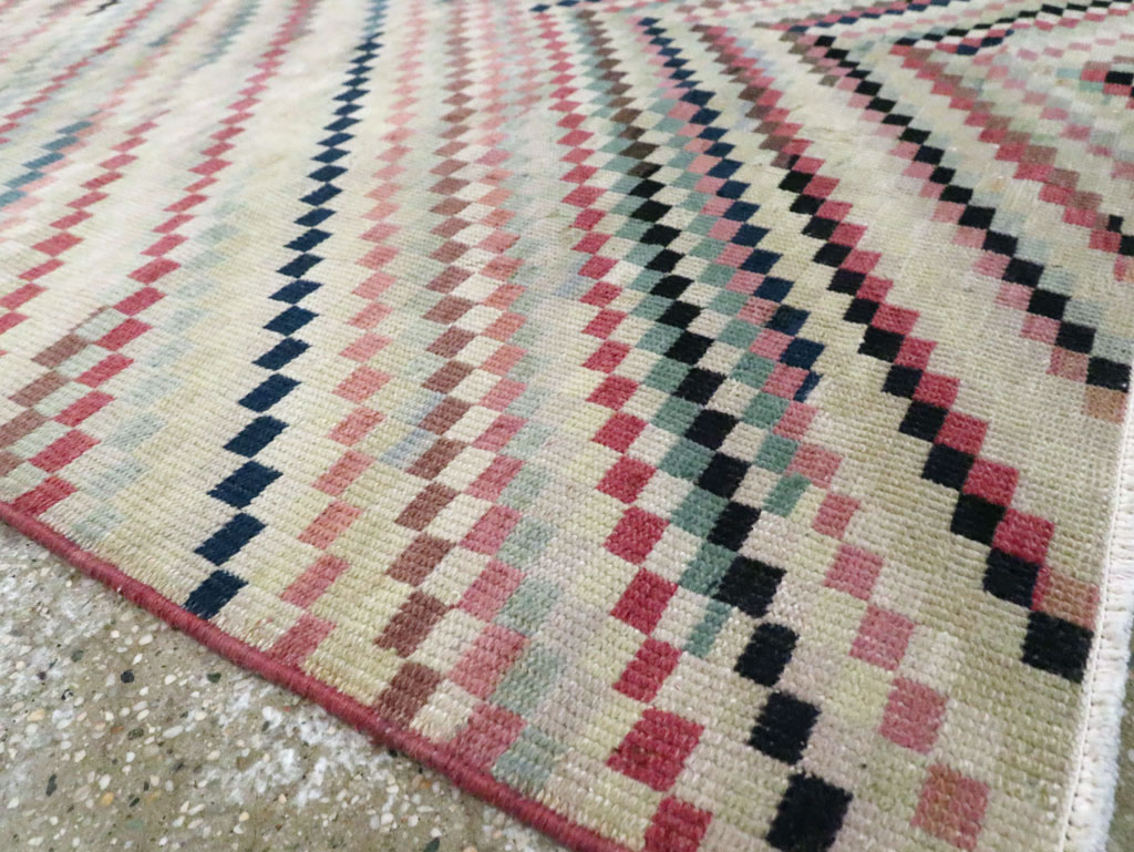 Vintage Turkish Anatolian Gallery Carpet, No.22658 - Gss