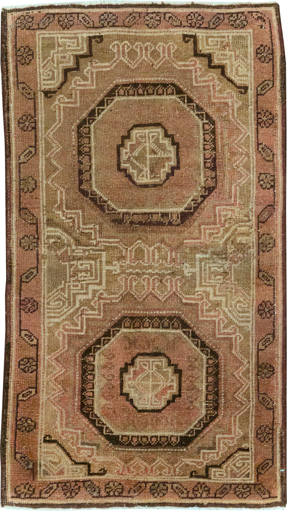 Antique Khotan Rug, No.22674 - Gss
