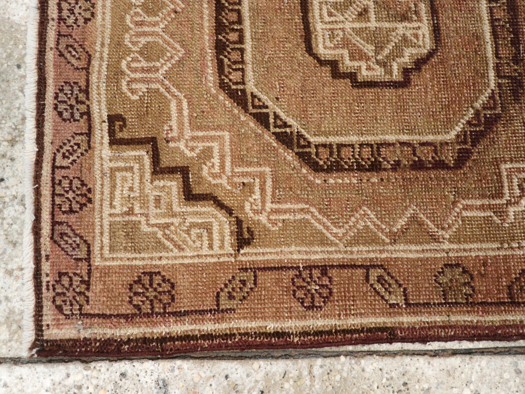 Antique Khotan Rug, No.22674 - Gss