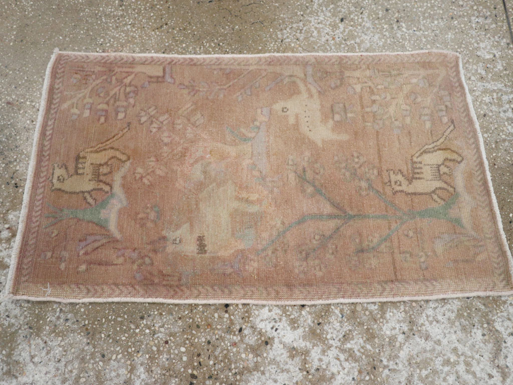 Vintage Persian Tabriz Pictorial Rug, No.22675 - Gss