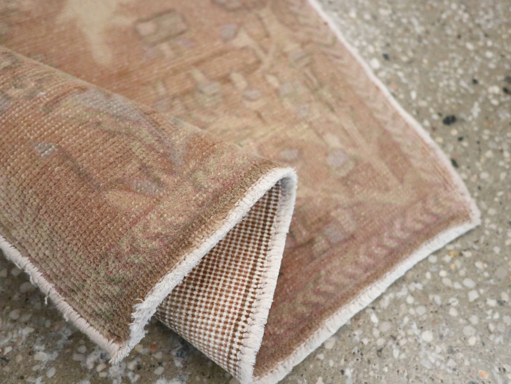 Vintage Persian Tabriz Pictorial Rug, No.22675 - Gss