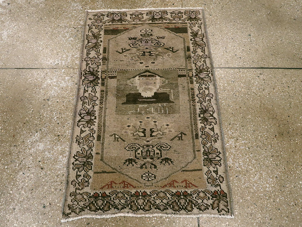 Vintage Persian Malayer Pictorial Rug, No.22676 - Gss