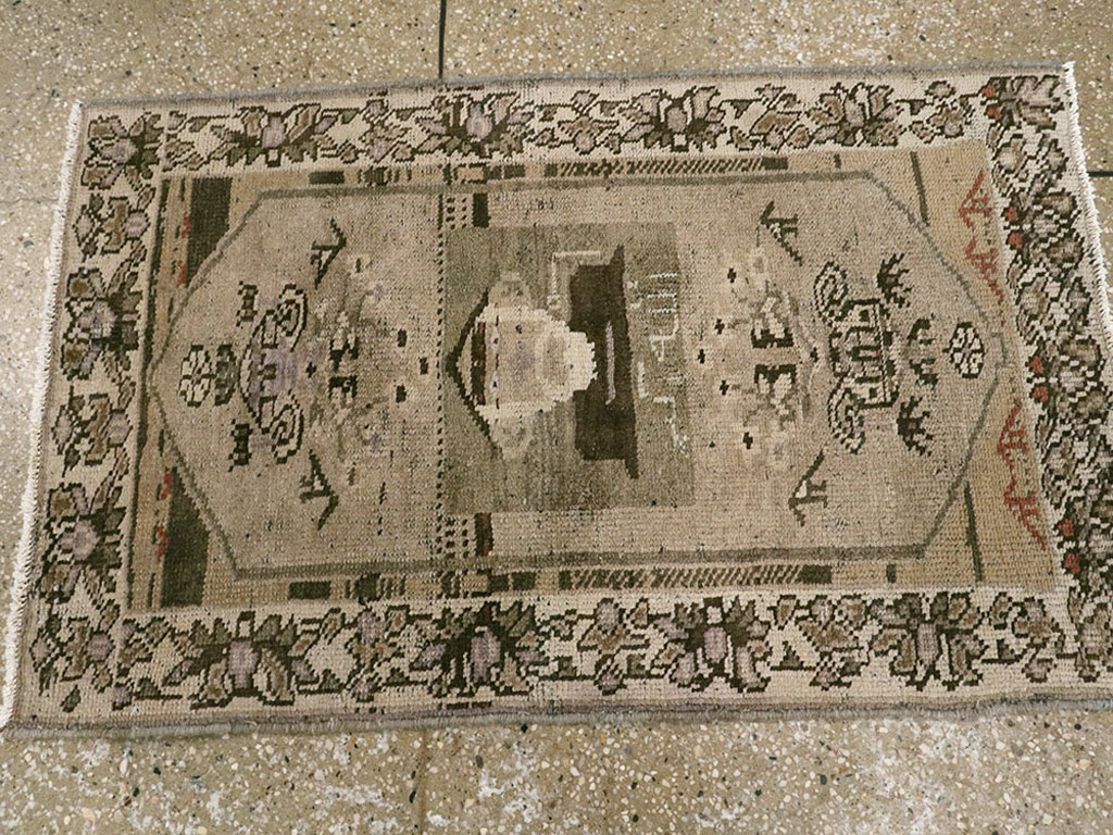 Vintage Persian Malayer Pictorial Rug, No.22676 - Gss