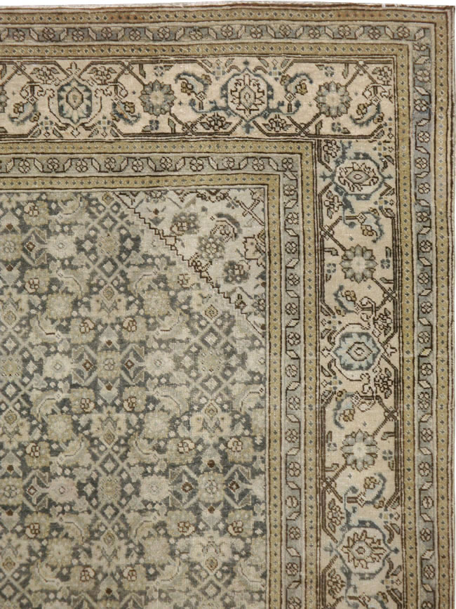 Antique Persian Tabriz Carpet, No.22690 - Gss