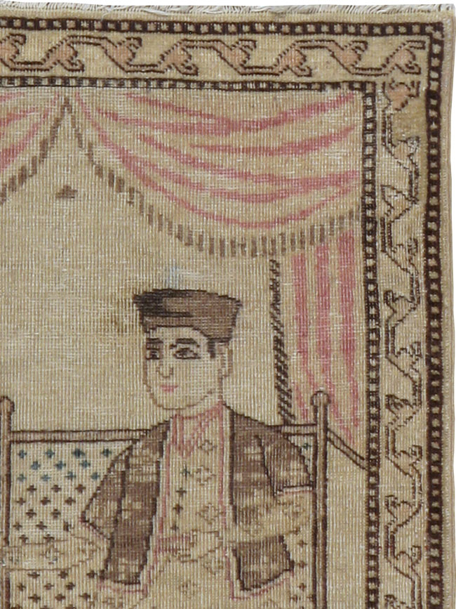 Antique Persian Tabriz Pictorial Rug, No.22695 - Gss