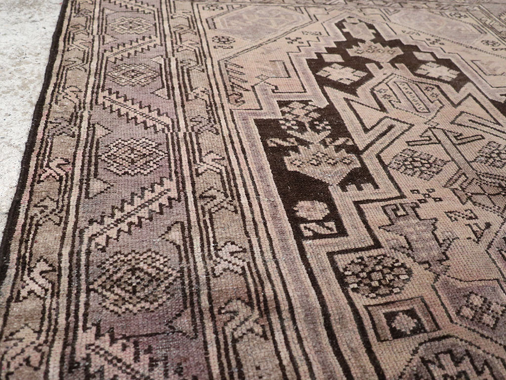 Vintage Persian Malayer Accent Rug, No.22699 - Gss