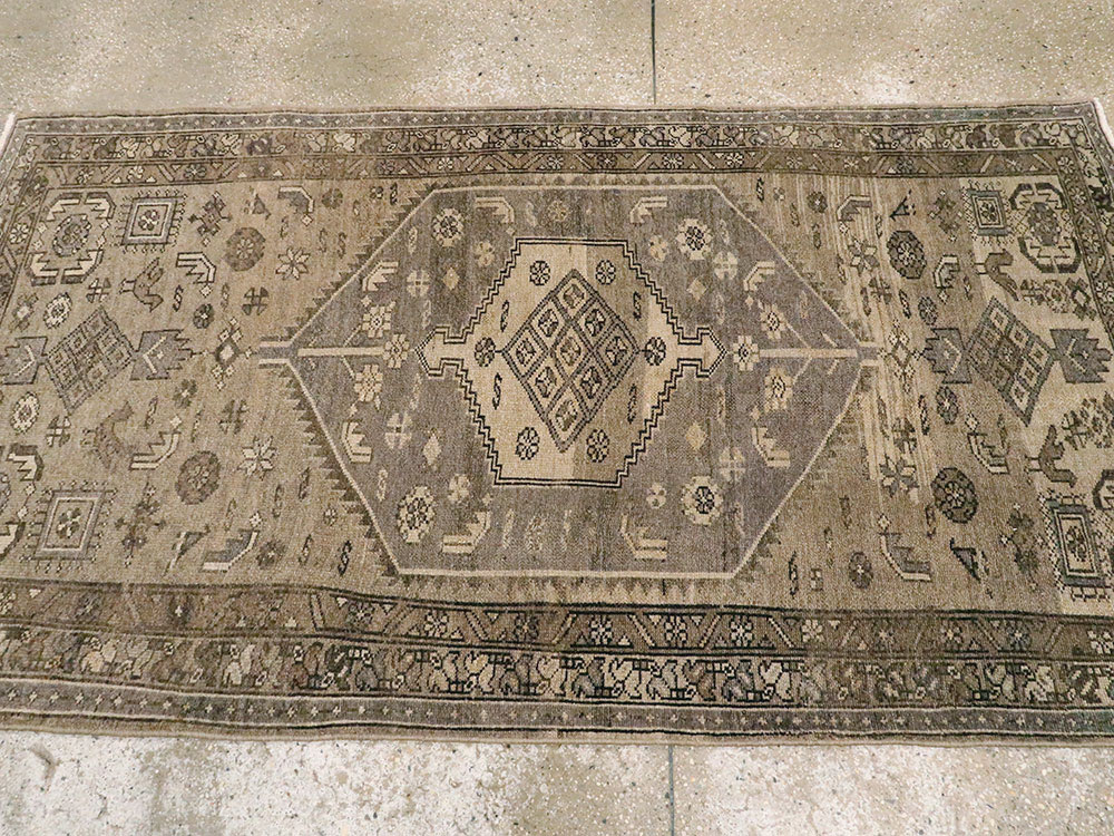 Vintage Persian Malayer Accent Rug, No.22702 - Gss