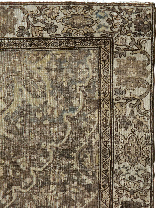 Antique Persian Bakhtiari Rug, No.22712 - Gss
