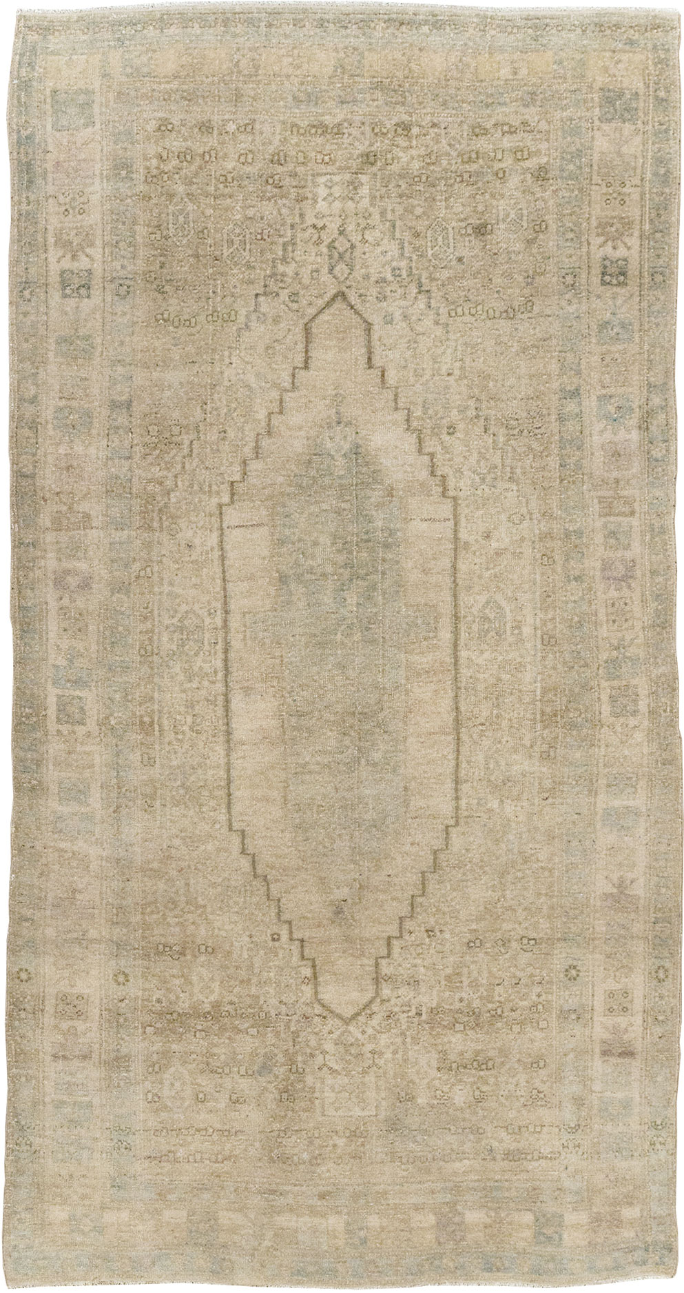 Vintage Persian Bidjar Accent Rug, No.22726 - Gss
