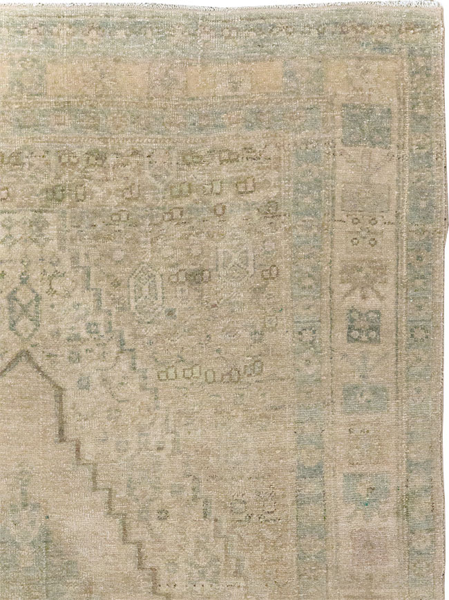 Vintage Persian Bidjar Accent Rug, No.22726 - Gss