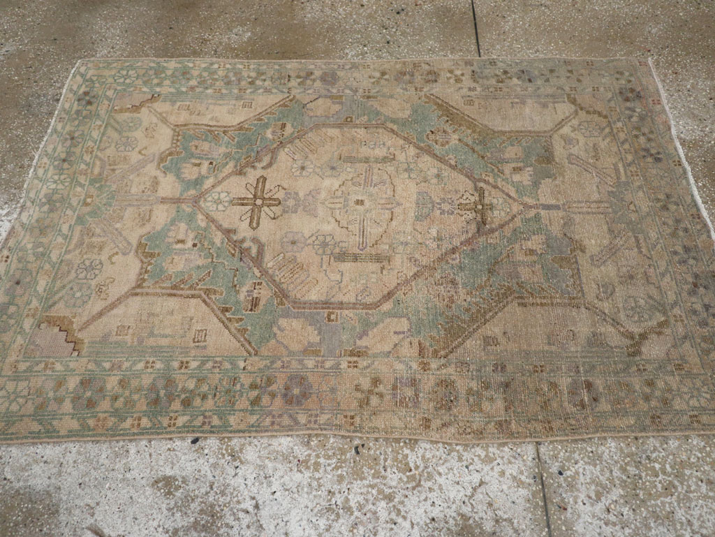 Vintage Persian Malayer Throw Rug, No.22728 - Gss