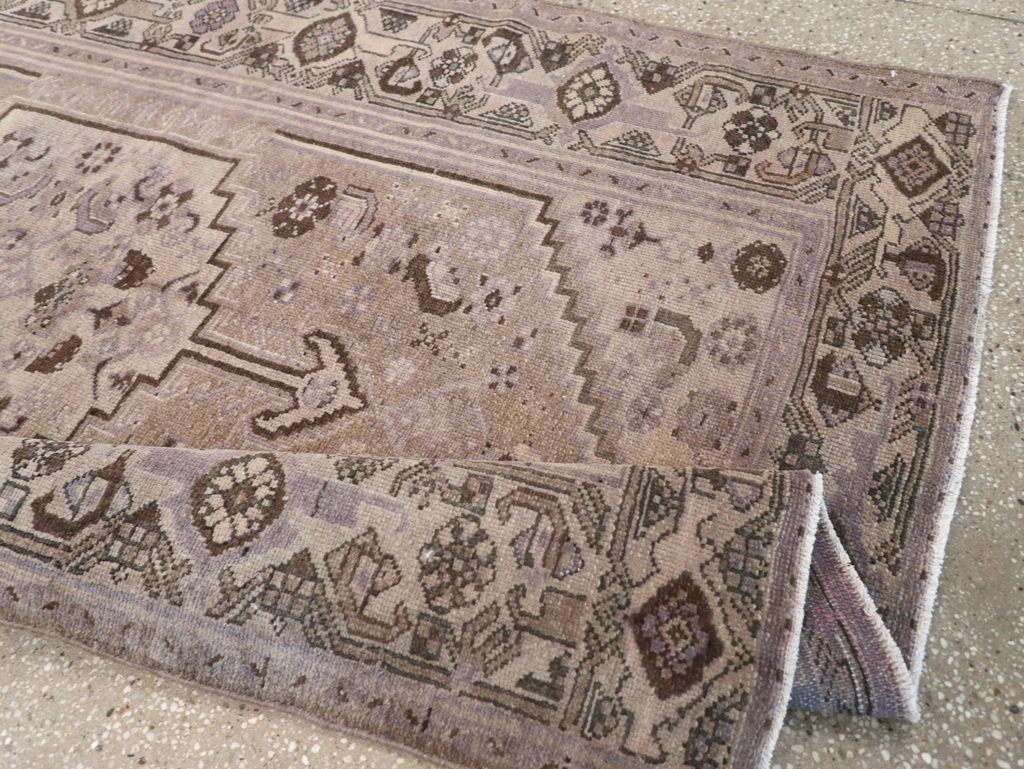 Vintage Persian Malayer Accent Rug, No.22749 - Gss