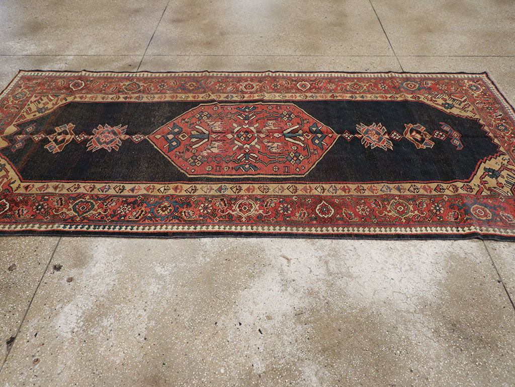 Antique Persian Bidjar Rug, No.22755 - Gss