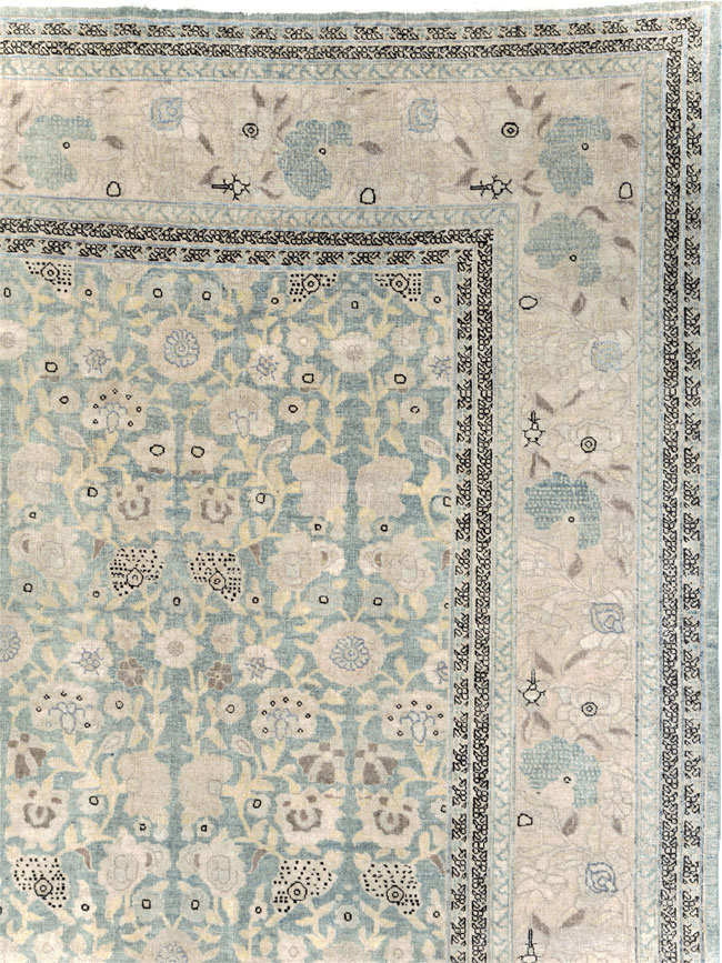 Antique Persian Tabriz Large Room Size Carpet, No.22760 - Gss