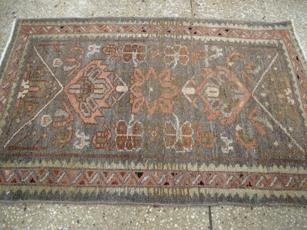 Antique Persian Malayer Rug, No.22777 - Gss