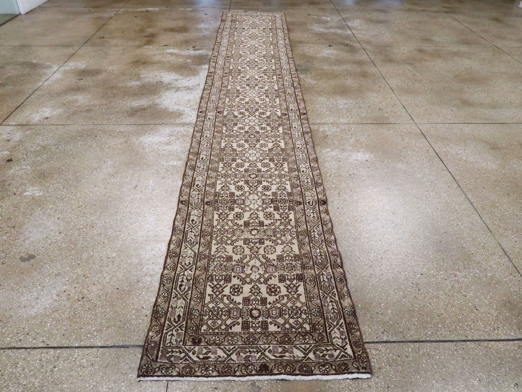 Vintage Persian Malayer Long Runner, No.22781 - Gss