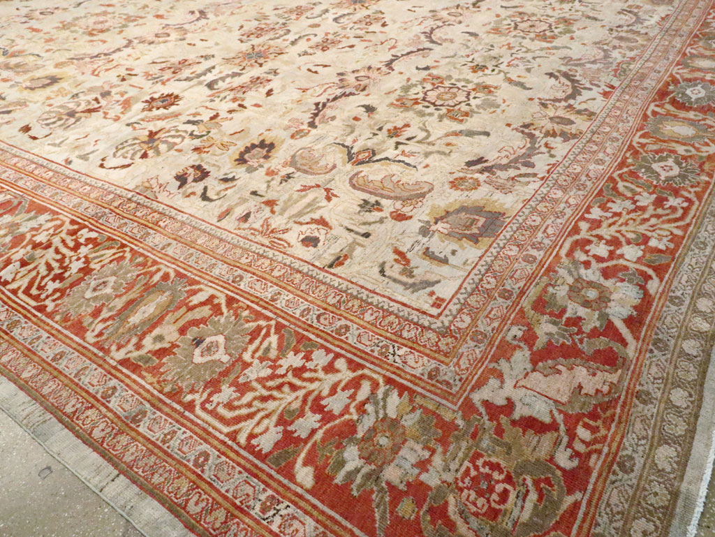 Antique Persian Sulatanbad Carpet, No.22784 - Gss