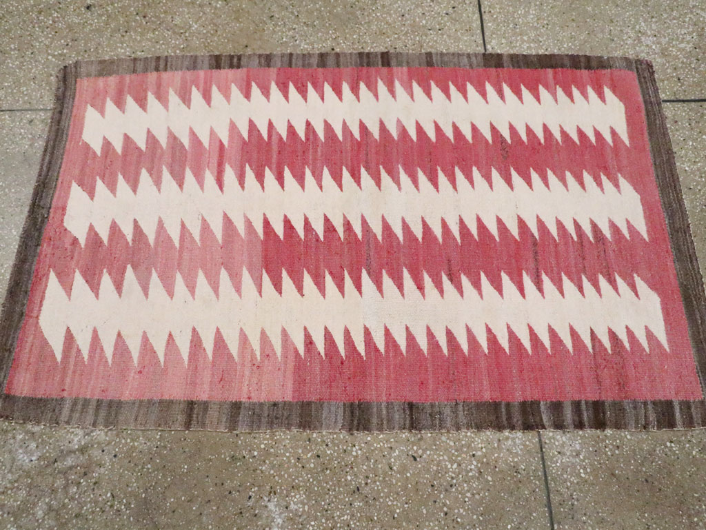 Vintage American Navajo Rug, No.22787 - Gss
