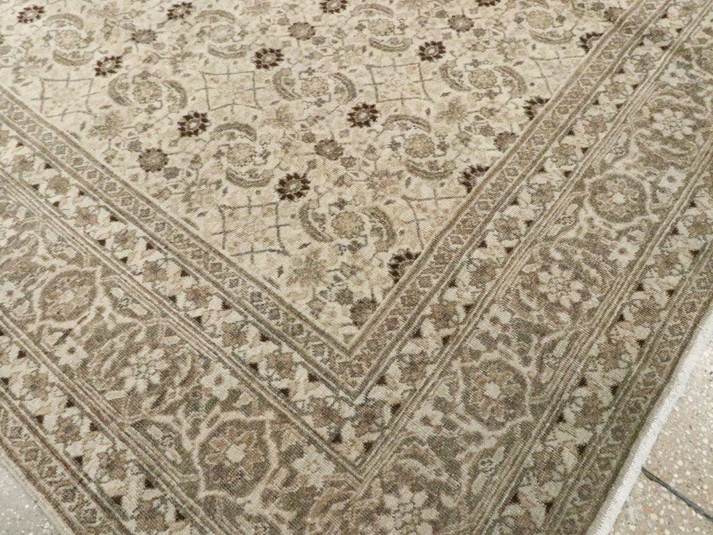 Antique Persian Tabriz Carpet, No.22790 - Gss